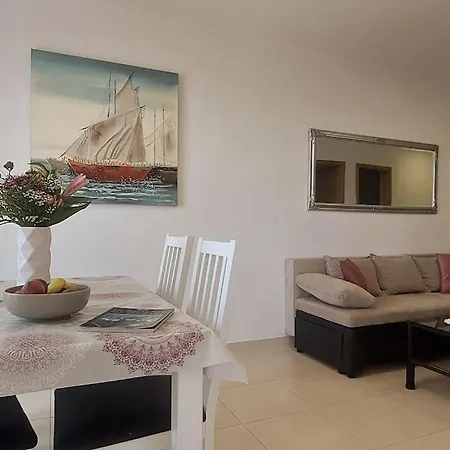 Infinity, Free Parking * 두브로브니크