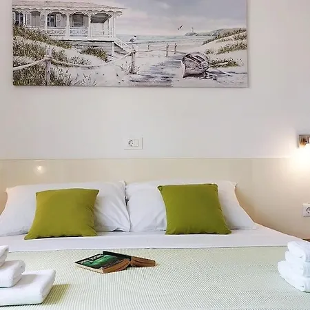 Infinity, Free Parking Apartmán