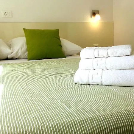 Infinity, Free Parking Appartement