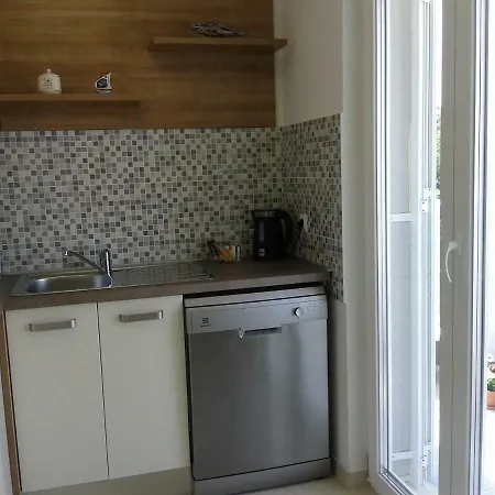 Infinity, Free Parking