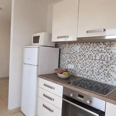 Infinity, Free Parking 公寓